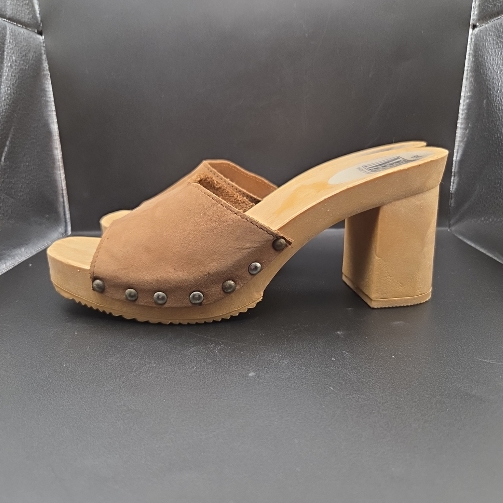 MB Brown Leather Women's Mules - Picture 6 of 16